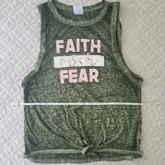 Green Faith Over Fear Tank Top - Picture 6 of 7
